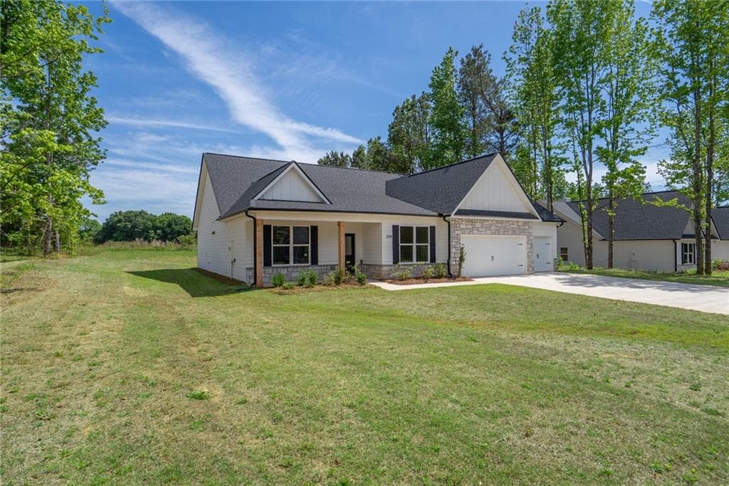 4 bedroom, 3 bathroom, 2,240 sq ft single family residence for sale at 224 Good Hope Preserve, Good Hope, GA 30641 — photo 3