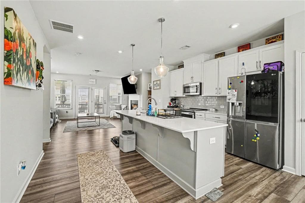 3 bedroom, 4 bathroom, 1,972 sq ft townhouse for sale at 1000 Taylor Court, Acworth, GA 30102 — photo 7