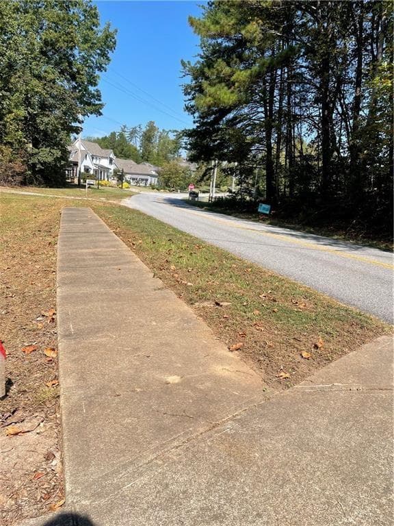 single family residence under contract at 145 Dogwood Way, Dawsonville, GA 30534 — photo 6