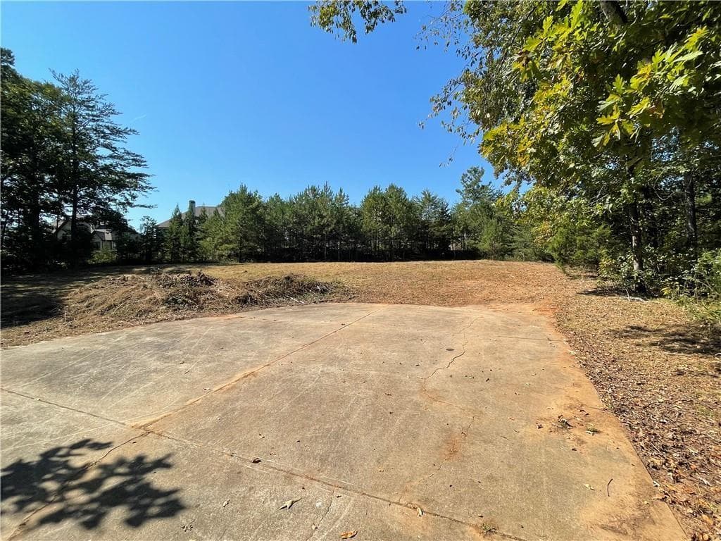 single family residence under contract at 145 Dogwood Way, Dawsonville, GA 30534 — photo 7