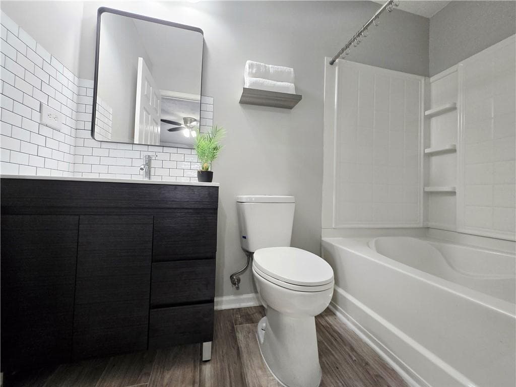 3 bedroom, 3 bathroom, 1,600 sq ft townhouse for rent at 2430 Piering Drive, Lithonia, GA 30038 for $1,800 a month — photo 4