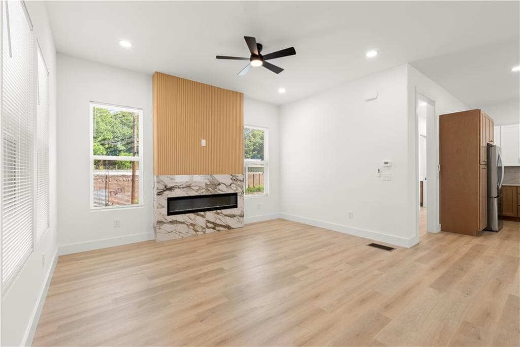 4 bedroom, 4 bathroom, 2,489 sq ft single family residence for sale at 93 Ollie Street, Atlanta, GA 30314 — photo 5