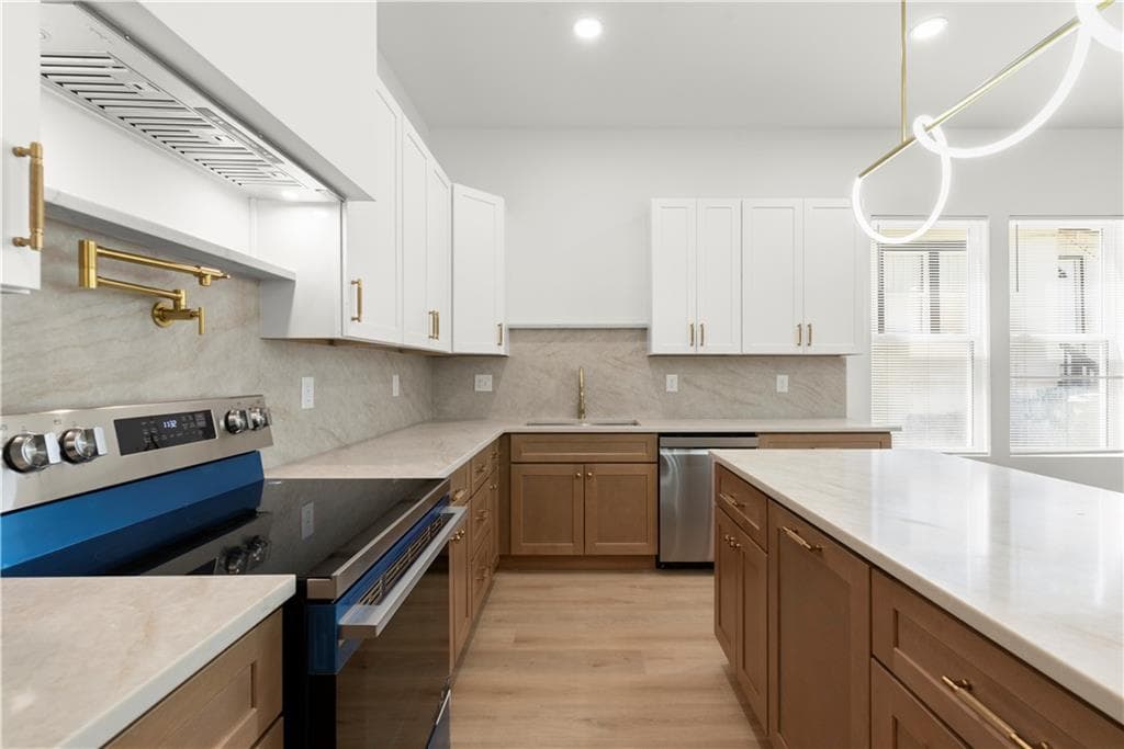 4 bedroom, 4 bathroom, 2,489 sq ft single family residence for sale at 93 Ollie Street, Atlanta, GA 30314 — photo 8