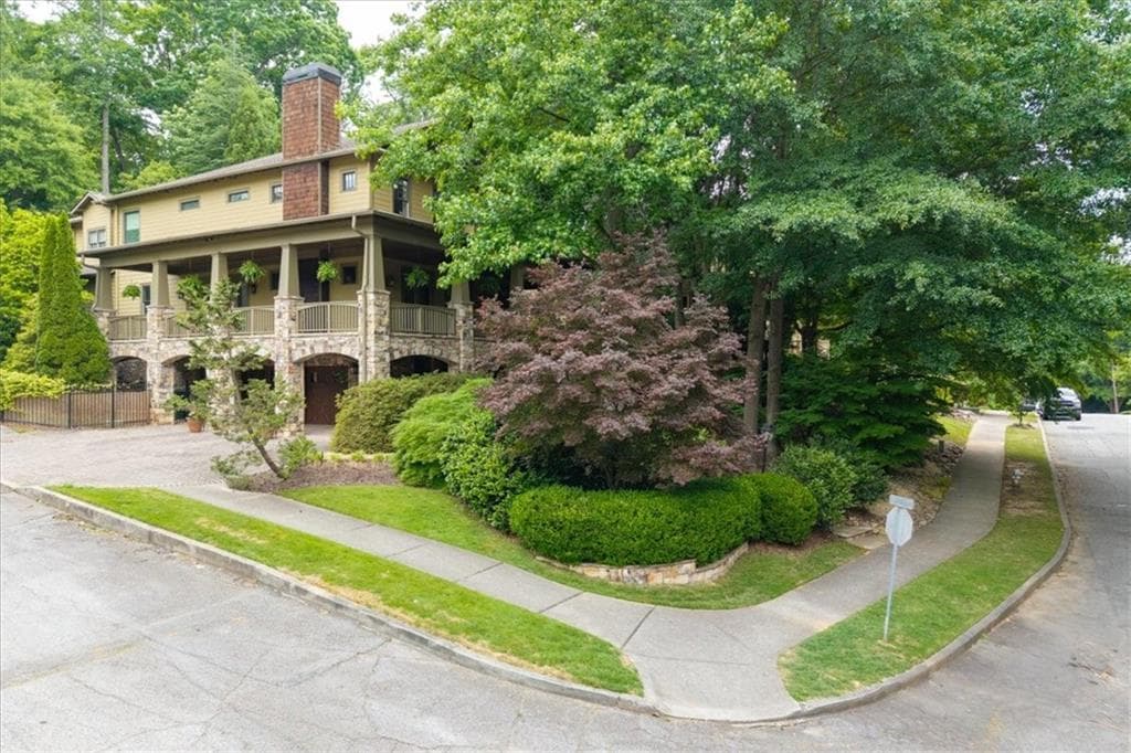 5 bedroom, 6 bathroom, 8,337 sq ft single family residence for sale at 1370 Rock Springs Circle, Atlanta, GA 30306 — photo 6