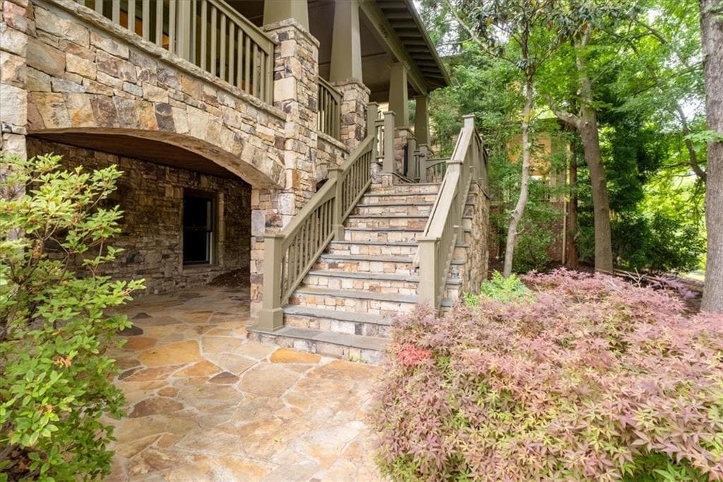 5 bedroom, 6 bathroom, 8,337 sq ft single family residence for sale at 1370 Rock Springs Circle, Atlanta, GA 30306 — photo 10
