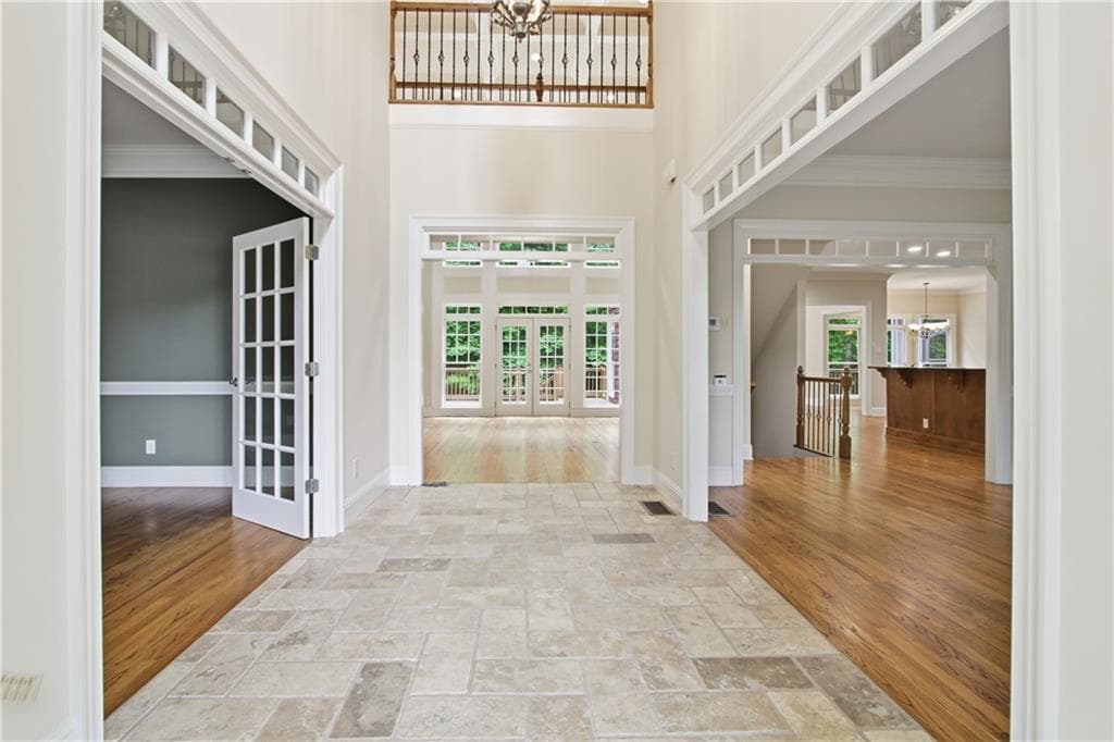 4 bedroom, 6 bathroom, 4,563 sq ft single family residence under contract at 2473 Kirk Lane, Kennesaw, GA 30152 — photo 3
