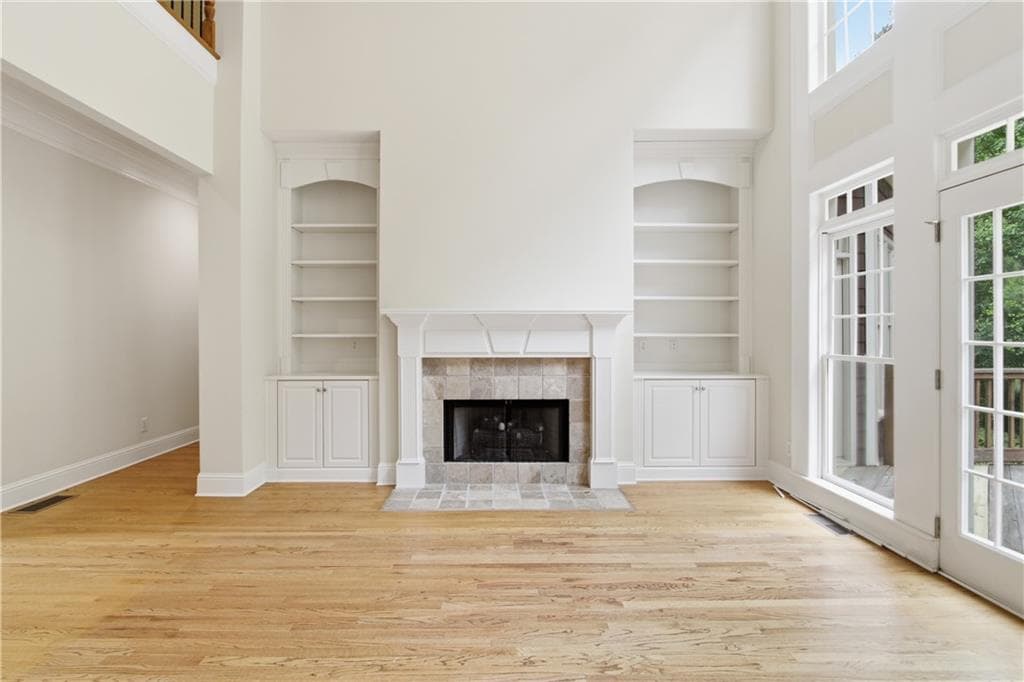 4 bedroom, 6 bathroom, 4,563 sq ft single family residence under contract at 2473 Kirk Lane, Kennesaw, GA 30152 — photo 5