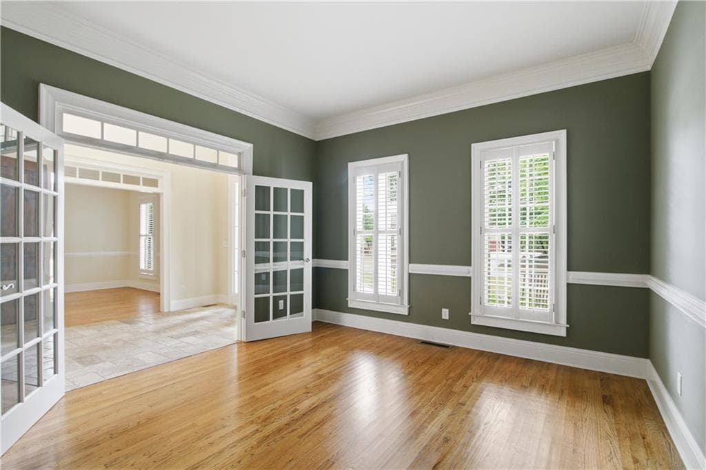 4 bedroom, 6 bathroom, 4,563 sq ft single family residence under contract at 2473 Kirk Lane, Kennesaw, GA 30152 — photo 8