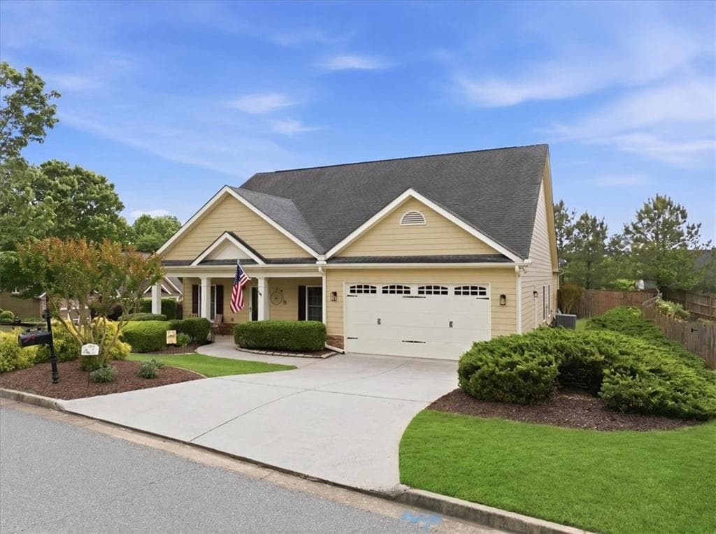 4 bedroom, 2 bathroom, 2,158 sq ft single family residence under contract at 326 Cabinwood Trail, Canton, GA 30115 — photo 4