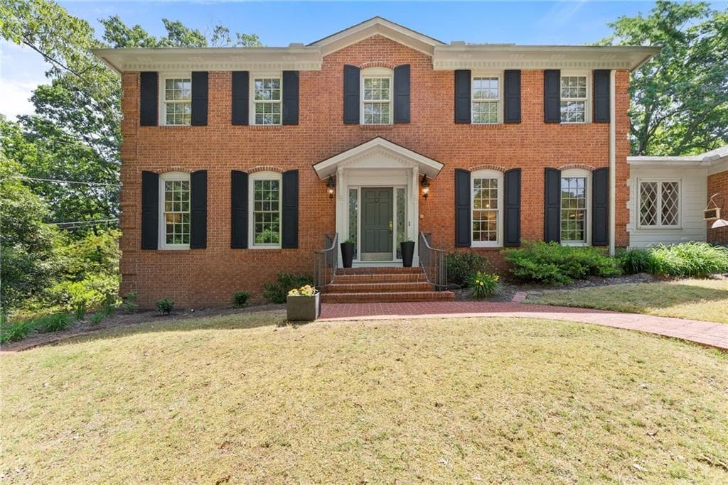 5 bedroom, 5 bathroom, 3,819 sq ft single family residence for sale at 1812 Valley Road, Gainesville, GA 30501 — photo 6