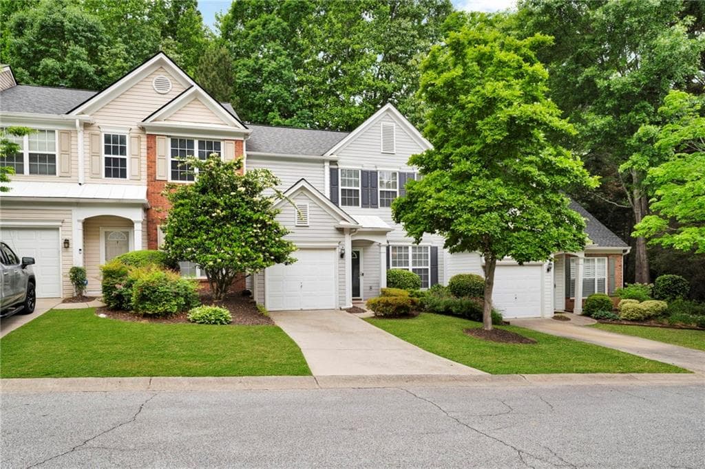 3 bedroom, 3 bathroom, 1,660 sq ft townhouse under contract at 104 Kenninghall Drive, Smyrna, GA 30082 — photo 3