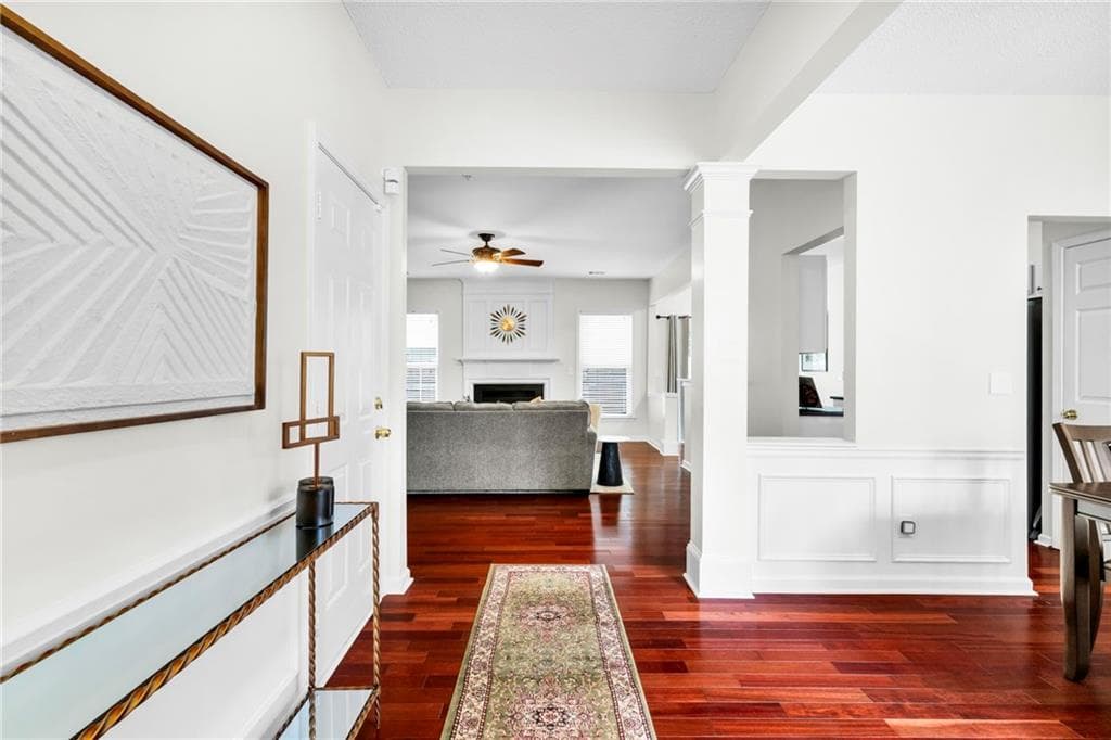 3 bedroom, 3 bathroom, 1,660 sq ft townhouse under contract at 104 Kenninghall Drive, Smyrna, GA 30082 — photo 5