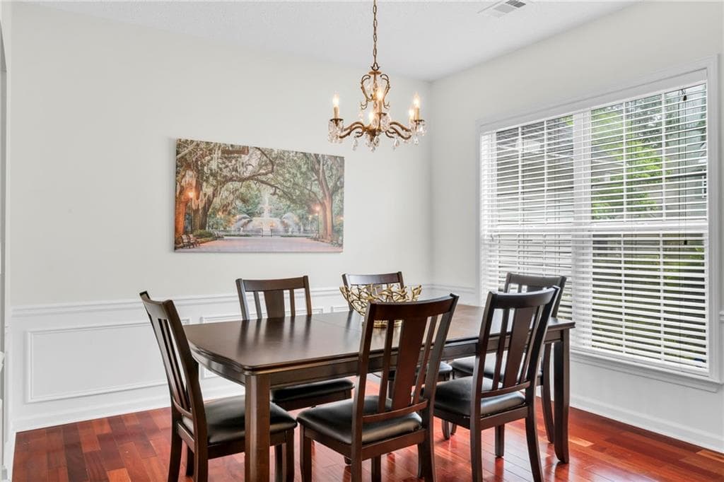 3 bedroom, 3 bathroom, 1,660 sq ft townhouse under contract at 104 Kenninghall Drive, Smyrna, GA 30082 — photo 10