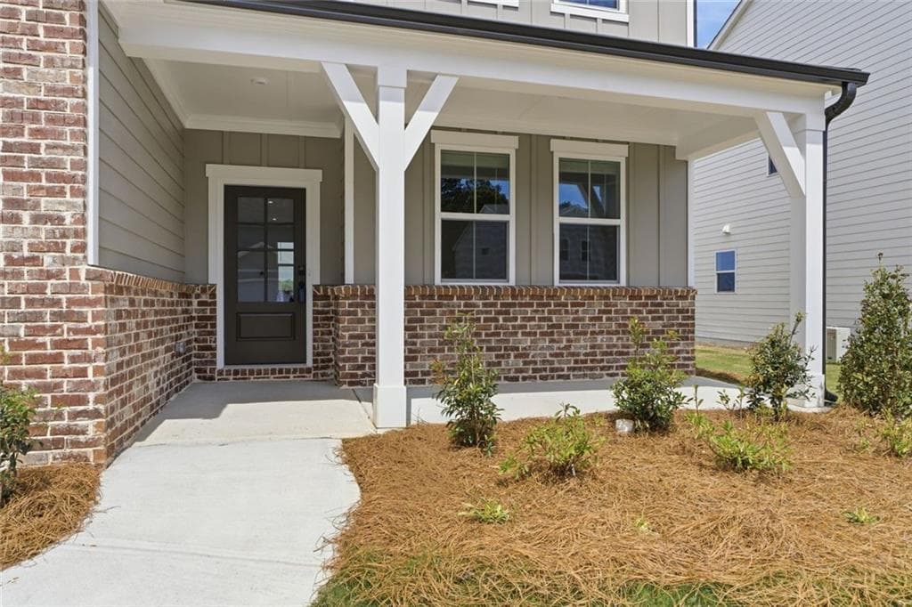 4 bedroom, 3 bathroom, 2,223 sq ft single family residence for rent at 142 Henley Street, Canton, GA 30114 for $2,800 a month — photo 3