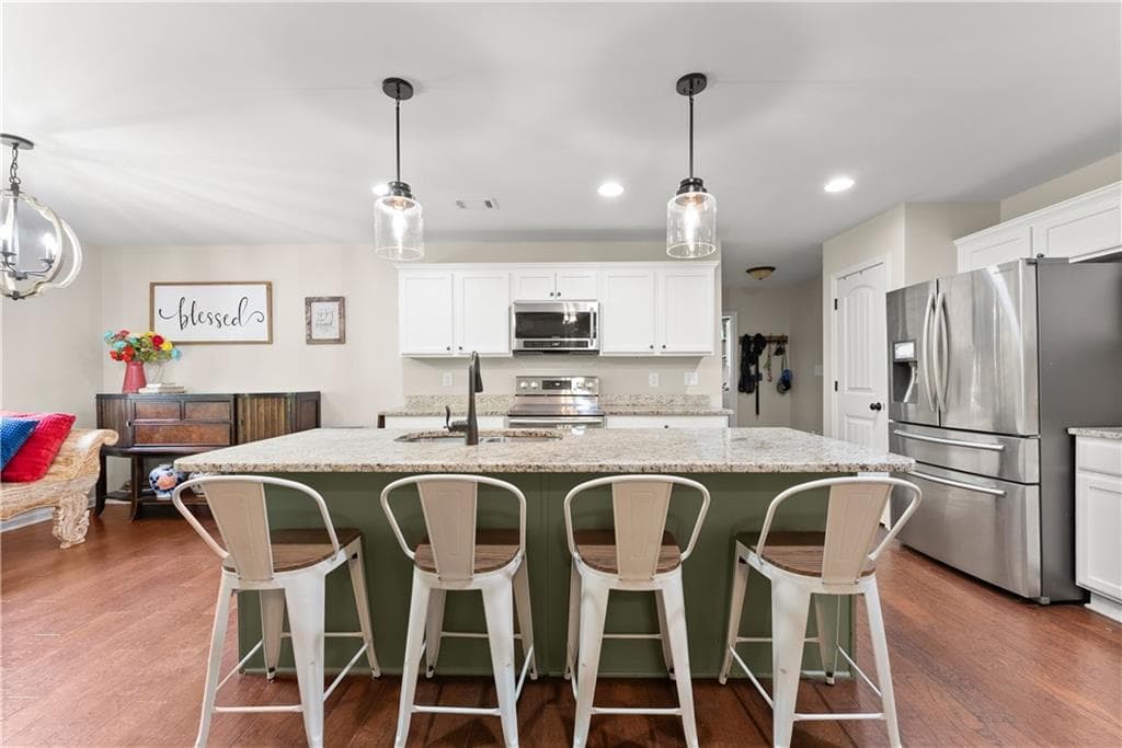 5 bedroom, 4 bathroom, 4,446 sq ft single family residence for sale at 494 Katherine Drive, Jefferson, GA 30549 — photo 5