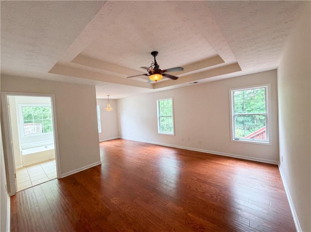 5 bedroom, 3 bathroom, 3,245 sq ft single family residence for sale at 3222 Keenly Ives Court, Buford, GA 30519 — photo 4