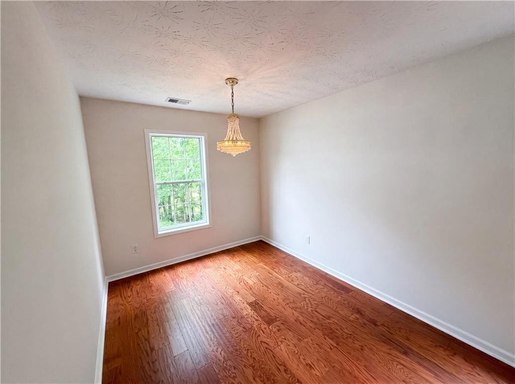 5 bedroom, 3 bathroom, 3,245 sq ft single family residence for sale at 3222 Keenly Ives Court, Buford, GA 30519 — photo 9