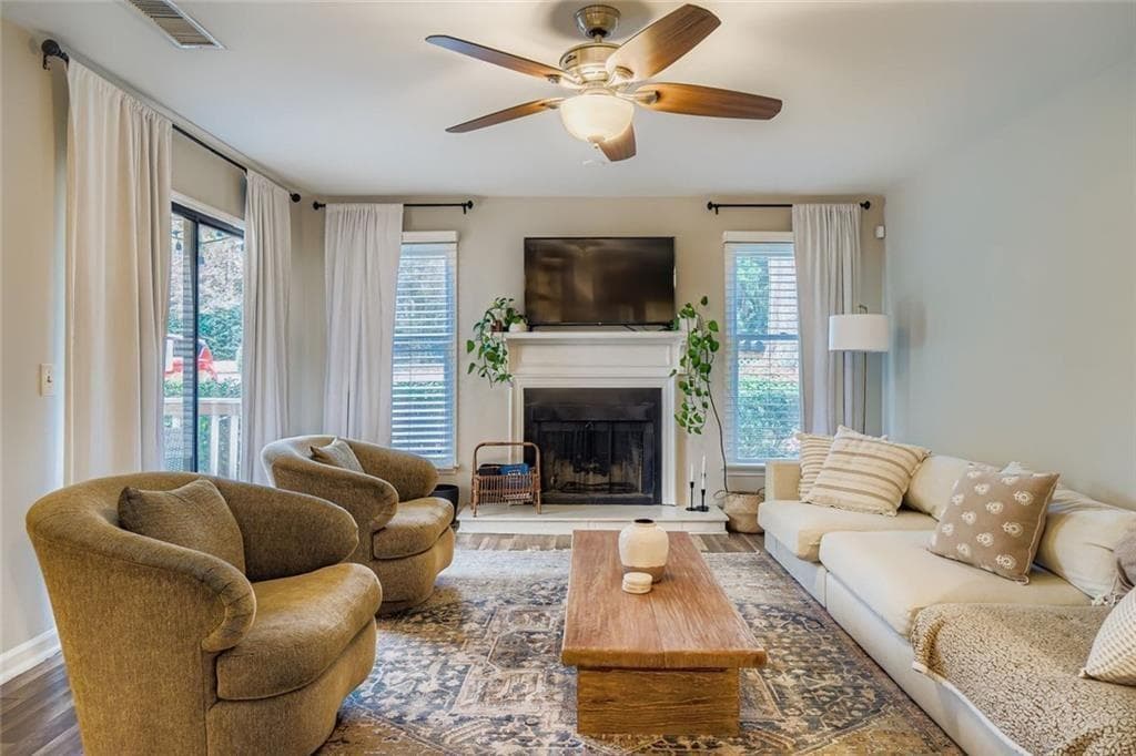 2501 Vineyard Way, Smyrna, GA 30082 — most recent listing photo