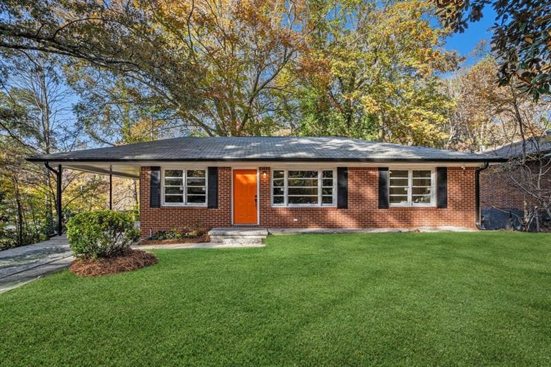 4 bedroom, 2 bathroom, 1,728 sq ft single family residence for sale at 2693 Washington Street, Atlanta, GA 30318 — photo 8