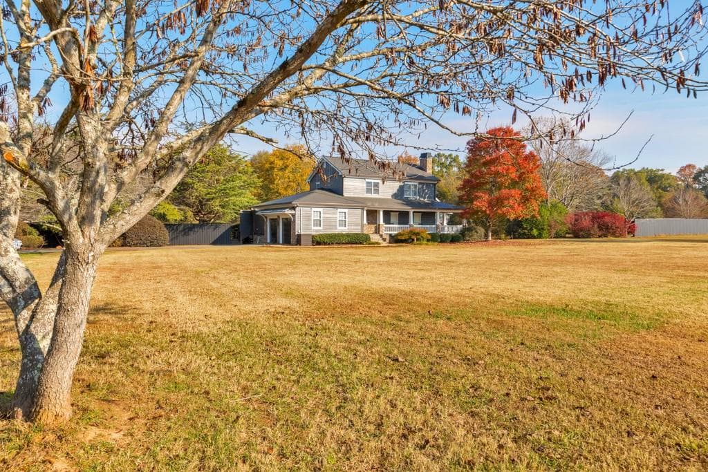6 bedroom, 7 bathroom, 6,618 sq ft single family residence for sale at 528 Old Alabama Road, Cartersville, GA 30120 — photo 10