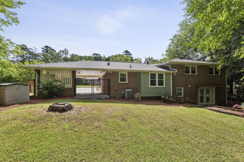4 bedroom, 2 bathroom, 2,147 sq ft single family residence under contract at 688 Huntington Place, Marietta, GA 30067 — photo 8