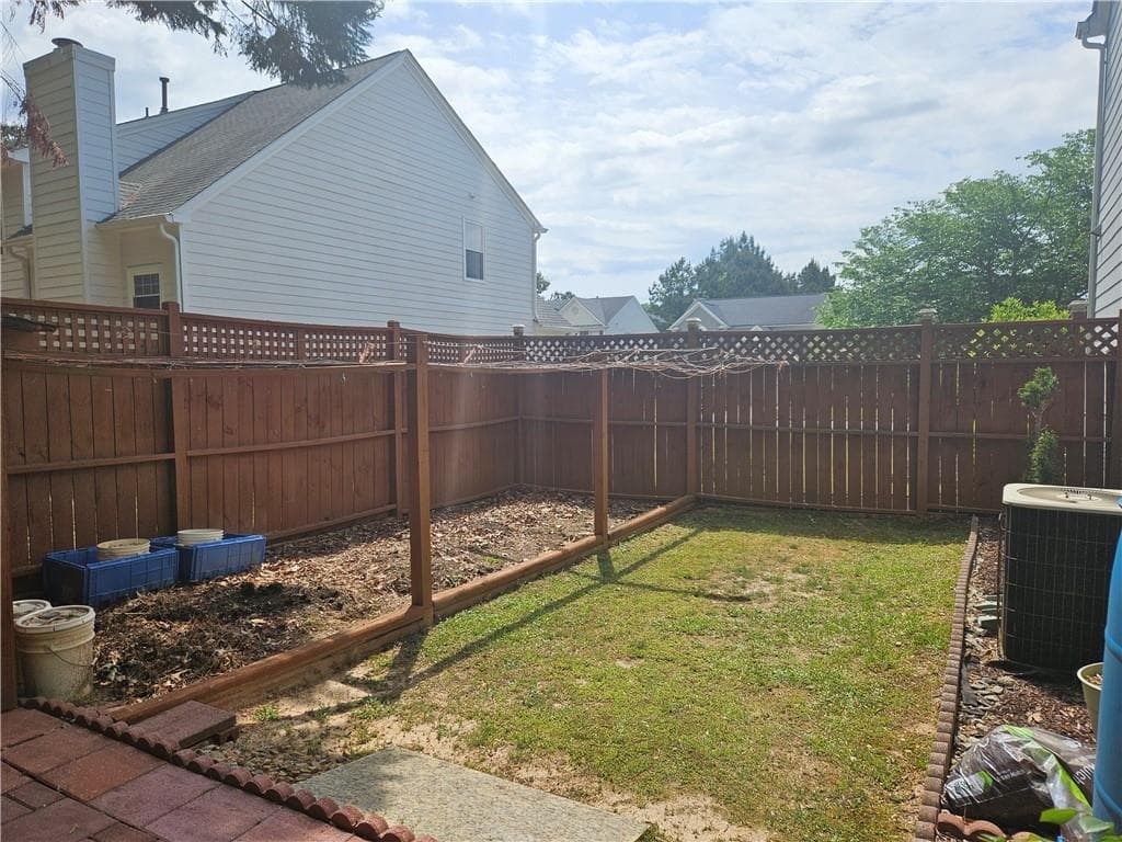 3 bedroom, 3 bathroom, 1,974 sq ft single family residence for sale at 2608 Davenham Lane, Duluth, GA 30096 — photo 7