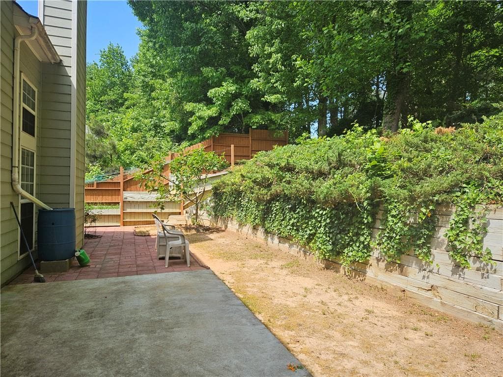 3 bedroom, 3 bathroom, 1,974 sq ft single family residence for sale at 2608 Davenham Lane, Duluth, GA 30096 — photo 8