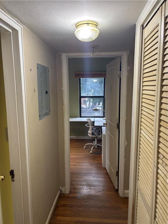 2 bedroom, 1 bathroom, 667 sq ft condominium under contract at 692 Argonne Avenue 4, Atlanta, GA 30308 — photo 5
