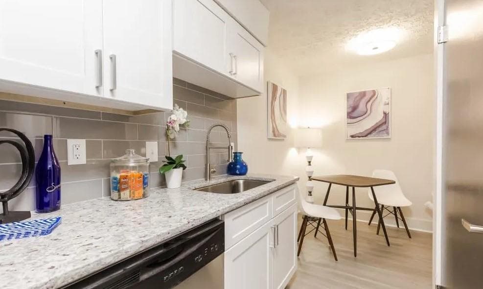 1 bedroom, 1 bathroom, 700 sq ft apartment for rent at 1898 Springs Road 05E, Smyrna, GA 30080 for $1,249 a month