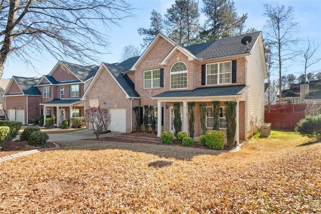 5 bedroom, 3 bathroom, 3,182 sq ft single family residence for sale at 250 WINDSOR Way, Fairburn, GA 30213 — photo 2