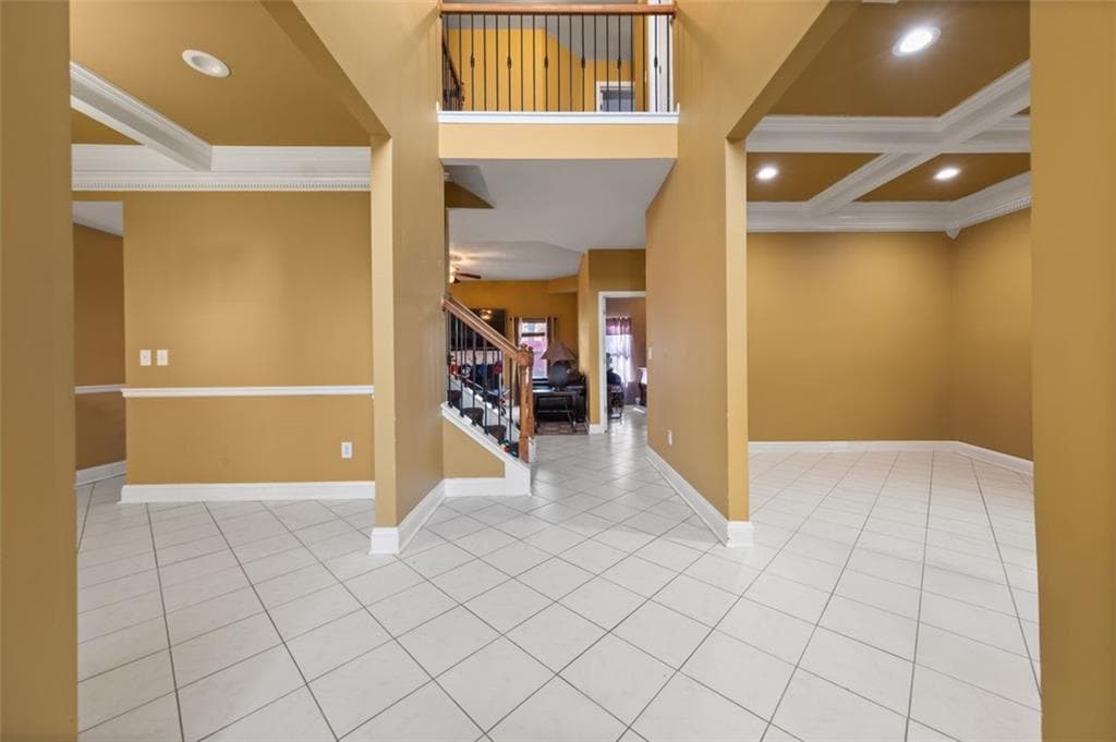 5 bedroom, 3 bathroom, 3,182 sq ft single family residence for sale at 250 WINDSOR Way, Fairburn, GA 30213 — photo 7