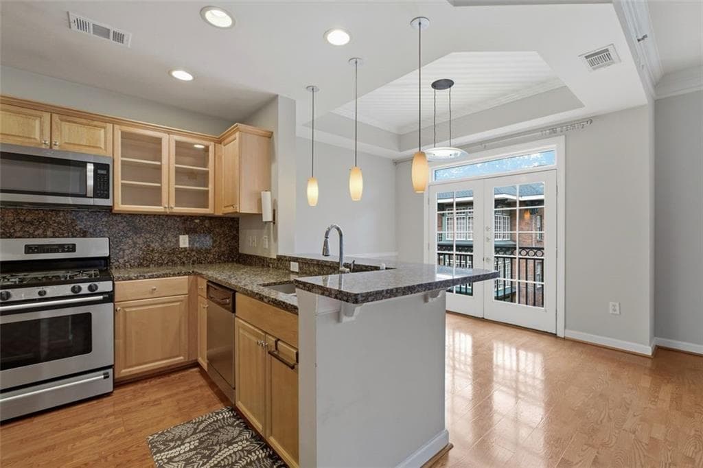 2 bedroom, 3 bathroom, 1,704 sq ft condominium for sale at 850 Piedmont Avenue 3303, Atlanta, GA 30308 — photo 8