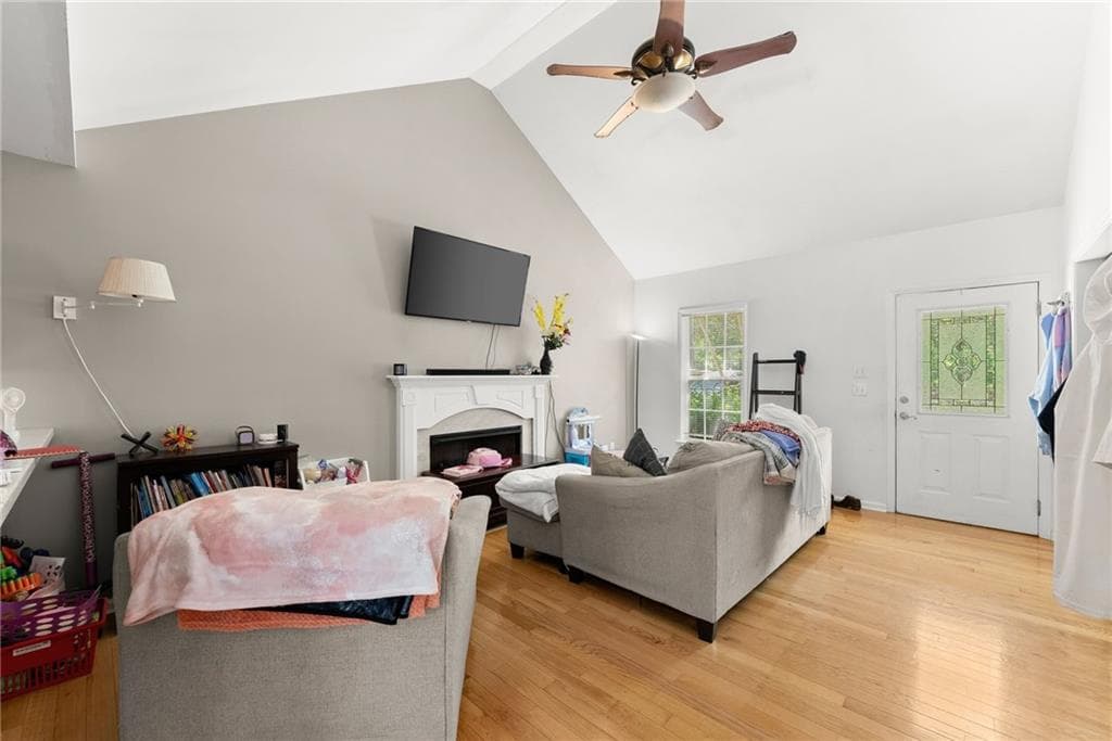 2 bedroom, 2 bathroom, 1,160 sq ft single family residence for sale at 5137 Strickland Road, Gainesville, GA 30507 — photo 7