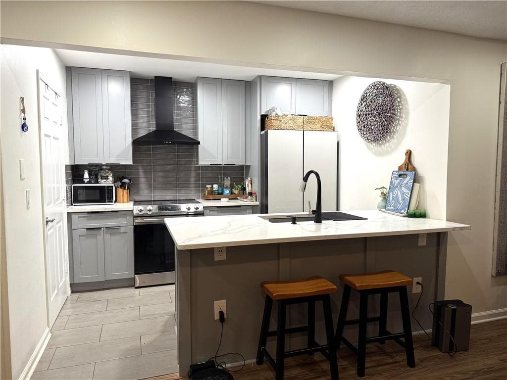 2 bedroom, 2 bathroom, 1,182 sq ft condominium for sale at 4005 Woodridge Way, Tucker, GA 30084 — photo 8