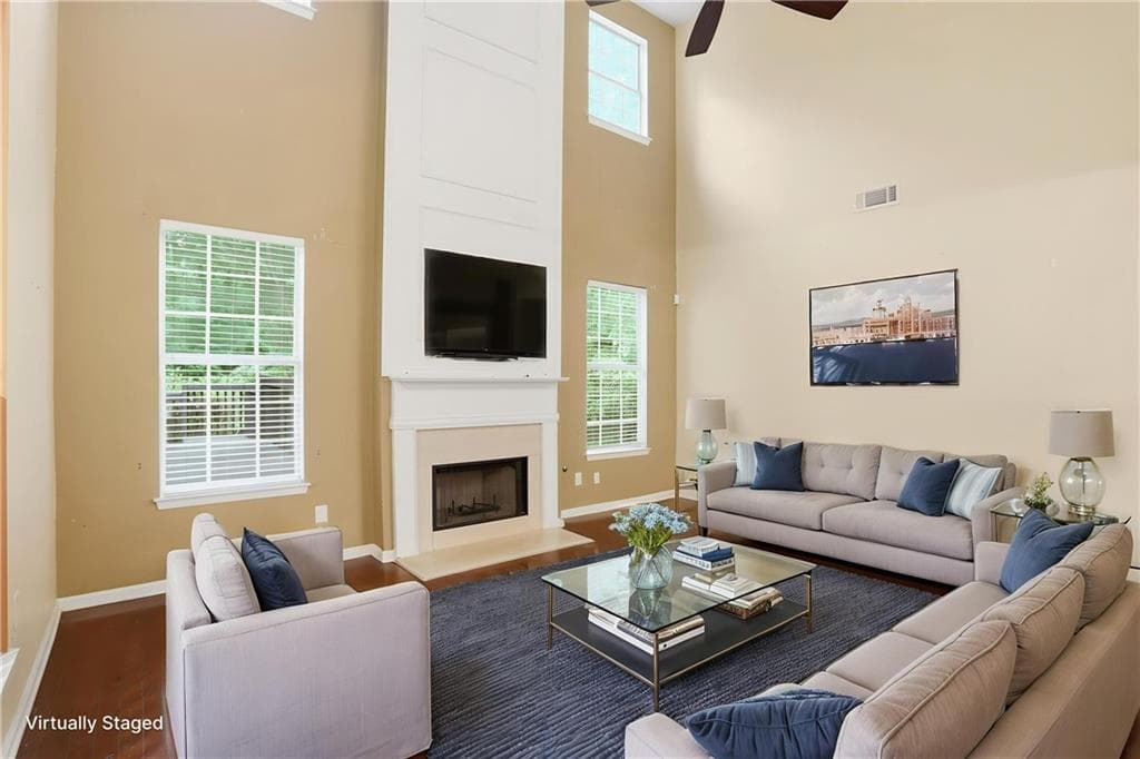 4 bedroom, 3 bathroom, 2,696 sq ft single family residence under contract at 3475 Midway Cove Drive, Loganville, GA 30052 — photo 2