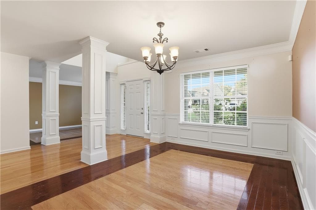 4 bedroom, 3 bathroom, 2,696 sq ft single family residence under contract at 3475 Midway Cove Drive, Loganville, GA 30052 — photo 9