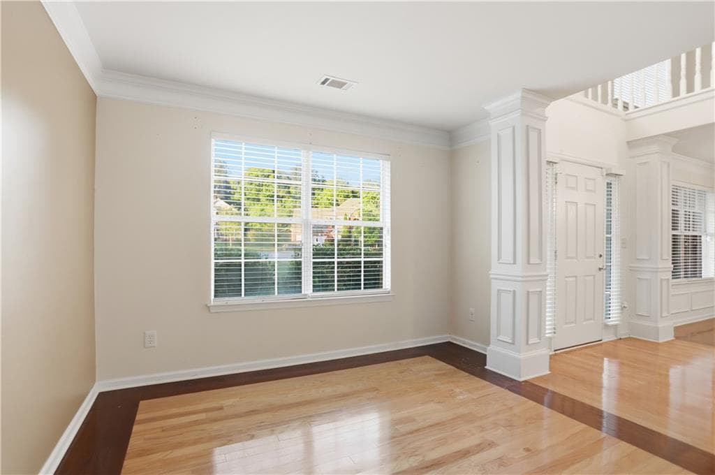 4 bedroom, 3 bathroom, 2,696 sq ft single family residence under contract at 3475 Midway Cove Drive, Loganville, GA 30052 — photo 10