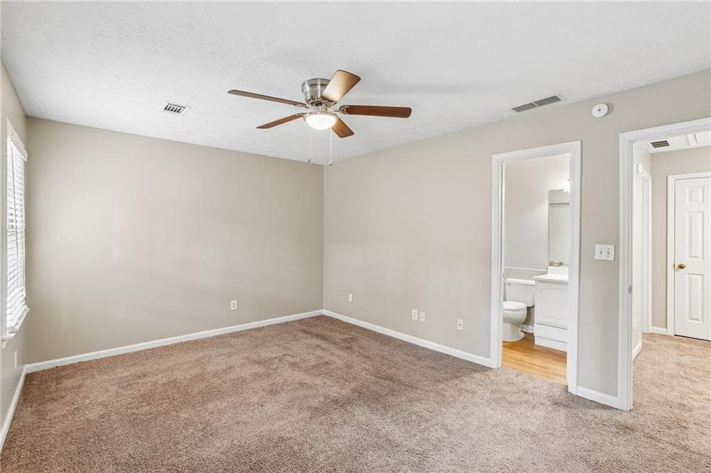2 bedroom, 3 bathroom, 1,292 sq ft townhouse for sale at 181 Timber Creek Lane, Marietta, GA 30060 — photo 4