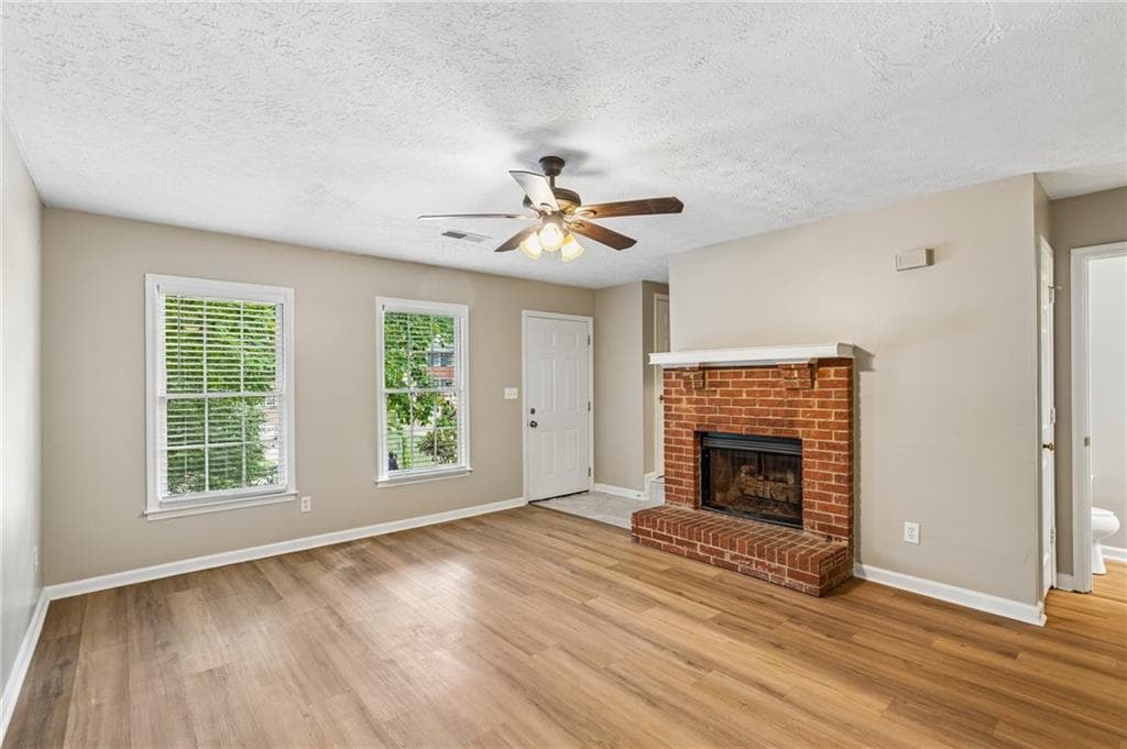 2 bedroom, 3 bathroom, 1,292 sq ft townhouse for sale at 181 Timber Creek Lane, Marietta, GA 30060 — photo 8