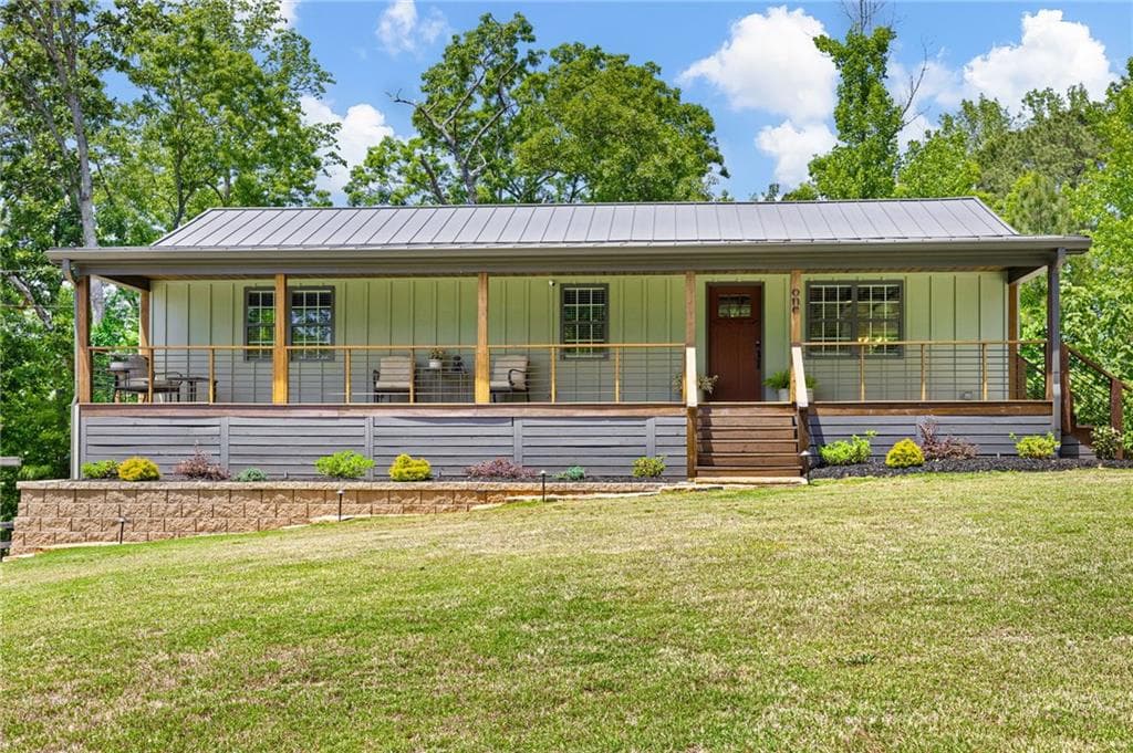 4 bedroom, 4 bathroom, 3,000 sq ft single family residence for sale at 1 Colonial Club Drive, Acworth, GA 30102 — photo 9