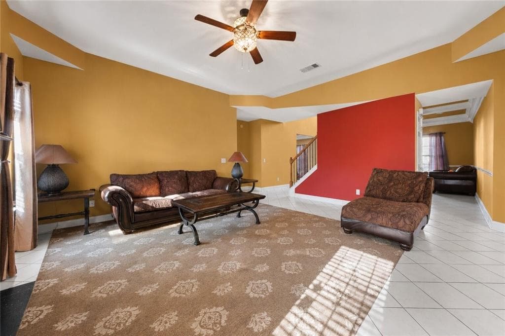 5 bedroom, 3 bathroom, 3,182 sq ft single family residence for sale at 250 WINDSOR Way, Fairburn, GA 30213 — photo 5