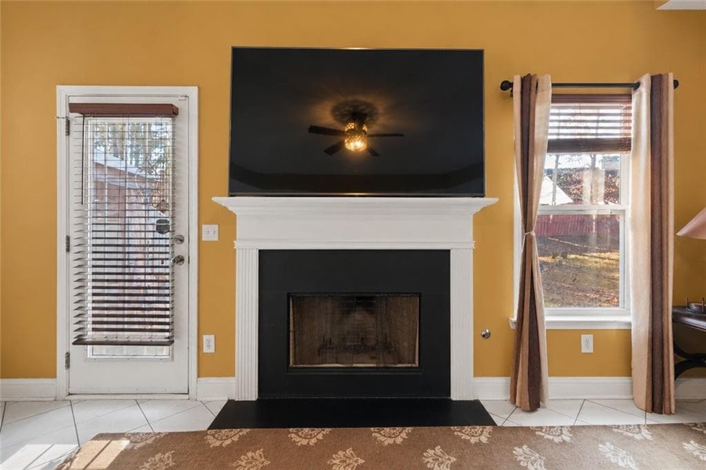 5 bedroom, 3 bathroom, 3,182 sq ft single family residence for sale at 250 WINDSOR Way, Fairburn, GA 30213 — photo 6
