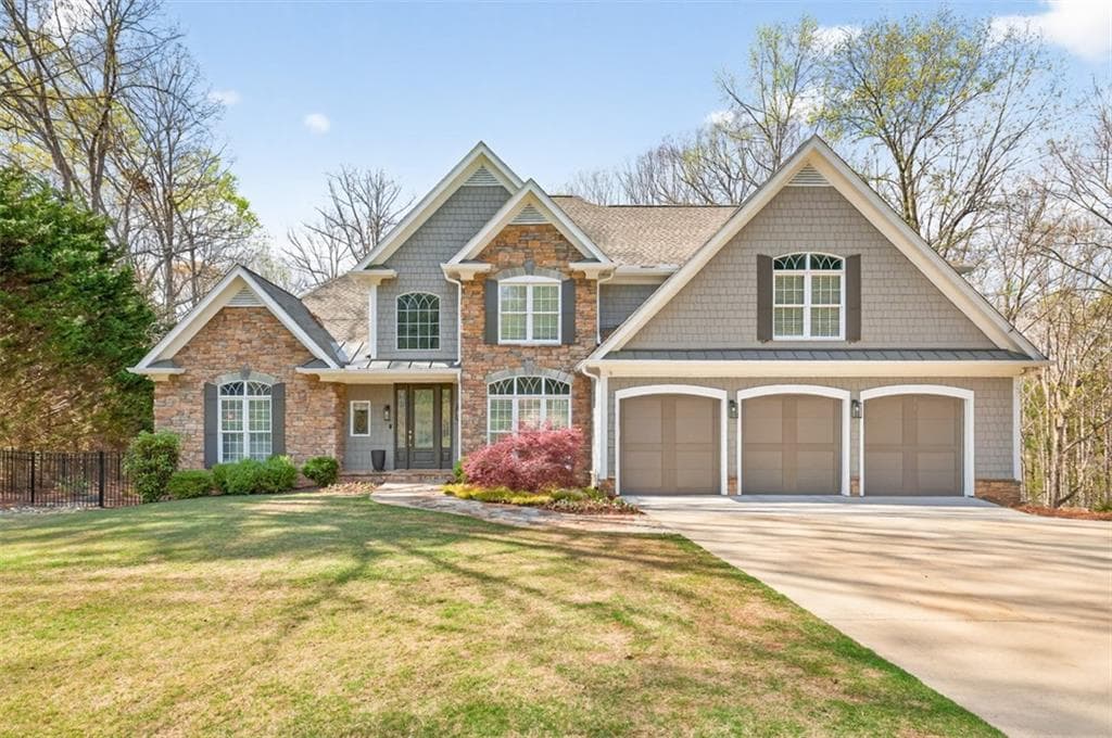 5 bedroom, 5 bathroom, 6,100 sq ft single family residence for sale at 2686 Tammi Lane, Gainesville, GA 30506 — photo 3
