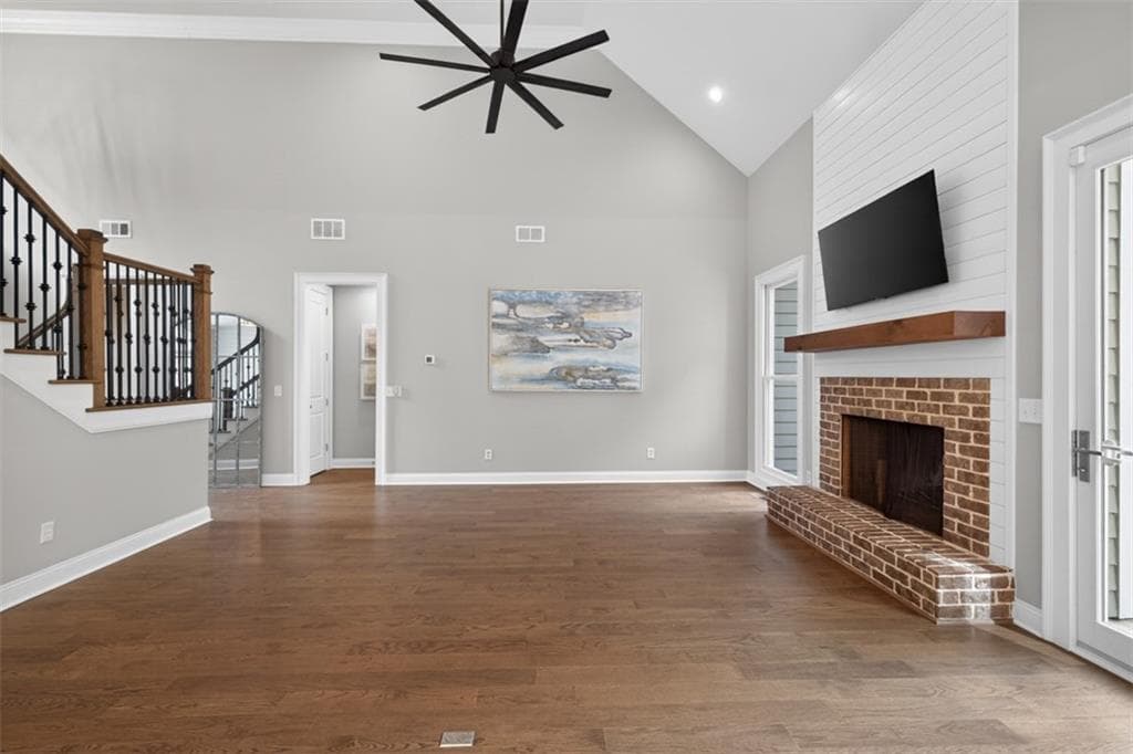5 bedroom, 5 bathroom, 6,100 sq ft single family residence for sale at 2686 Tammi Lane, Gainesville, GA 30506 — photo 7