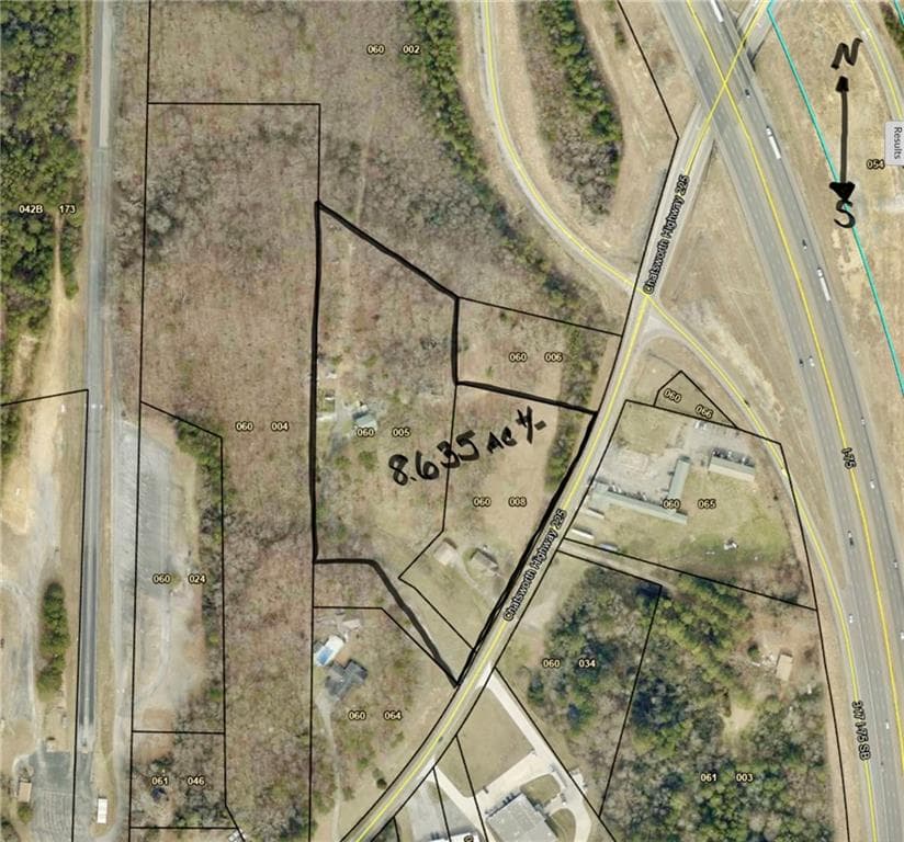 6 bedroom, 3 bathroom multi family for sale at 656*66 Chatsworth Highway, Calhoun, GA 30701