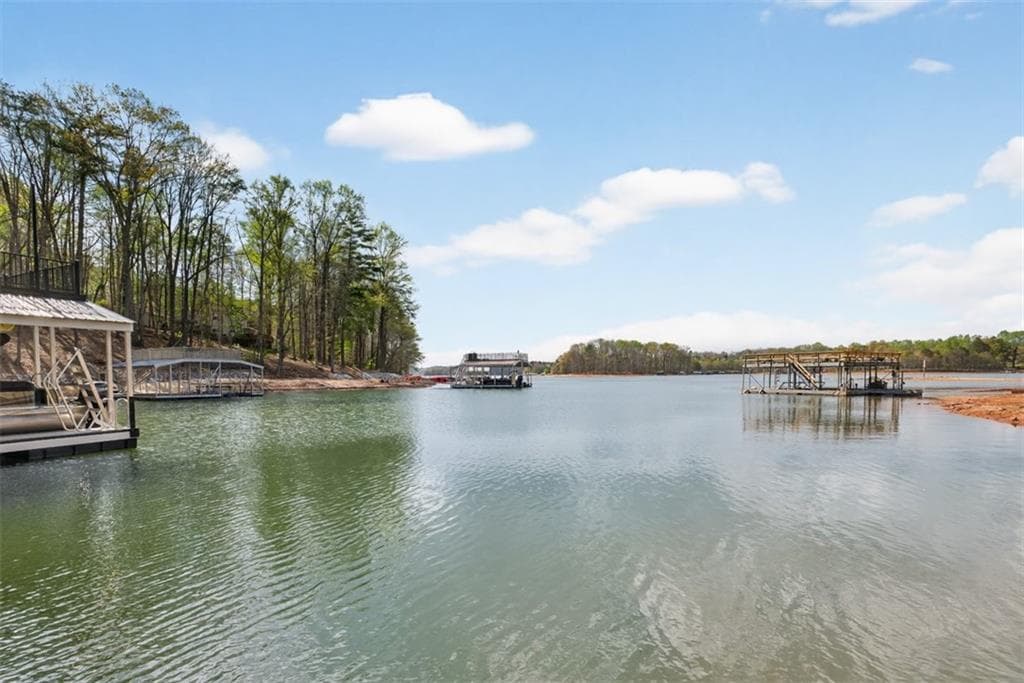 5 bedroom, 5 bathroom, 6,100 sq ft single family residence for sale at 2686 Tammi Lane, Gainesville, GA 30506 — photo 2