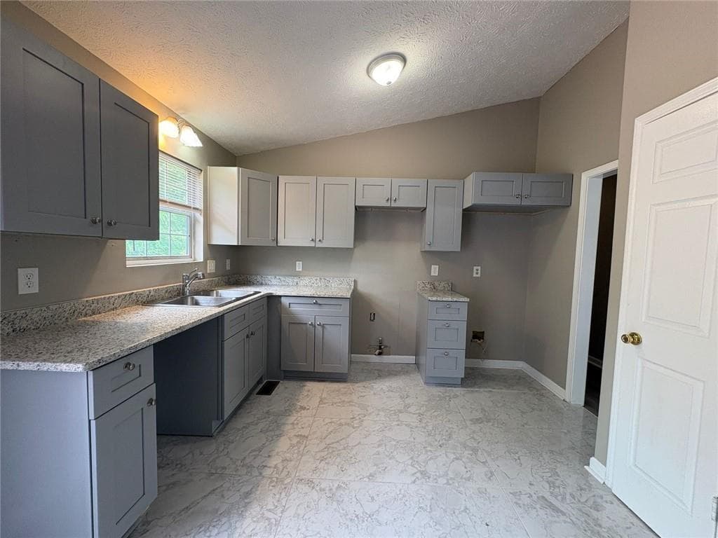 5 bedroom, 3 bathroom, 1,532 sq ft single family residence for rent at 1990 Lown Farm Lane, Lithonia, GA 30058 for $1,900 a month — photo 8