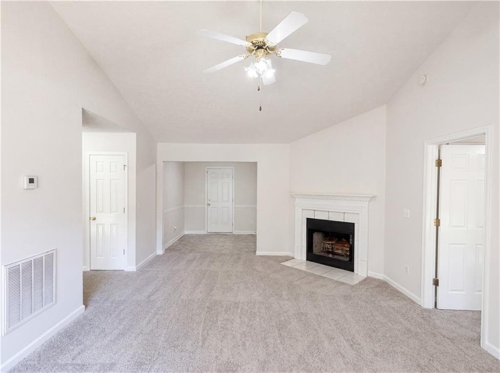 3 bedroom, 2 bathroom, 1,419 sq ft single family residence under contract at 182 Livingston Lane, Covington, GA 30016 — photo 3