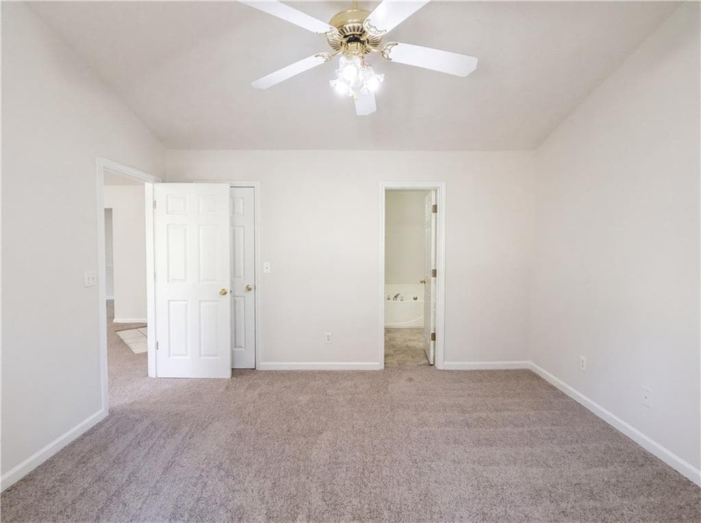 3 bedroom, 2 bathroom, 1,419 sq ft single family residence under contract at 182 Livingston Lane, Covington, GA 30016 — photo 4