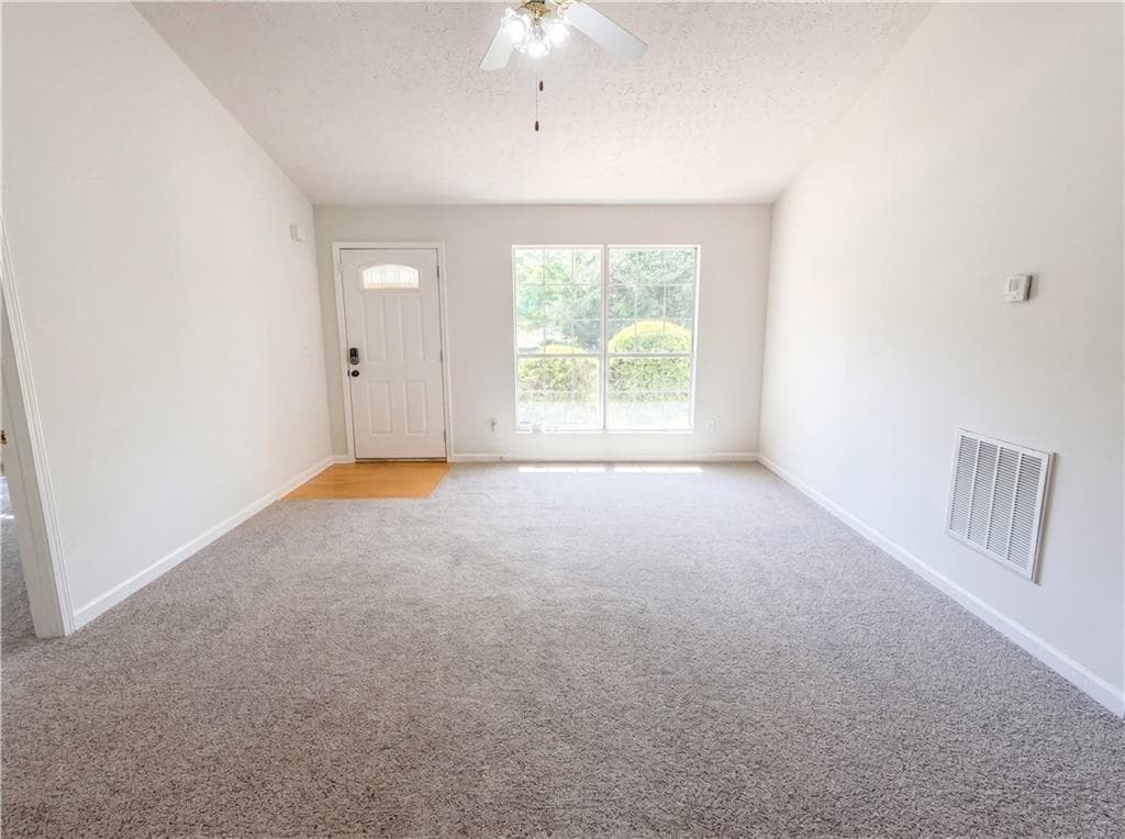 3 bedroom, 2 bathroom, 1,419 sq ft single family residence under contract at 182 Livingston Lane, Covington, GA 30016 — photo 9